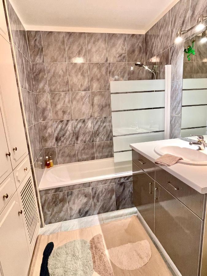 Appartement Vue Exceptionnelle แซ็งต์-ราฟาเอล ภายนอก รูปภาพ