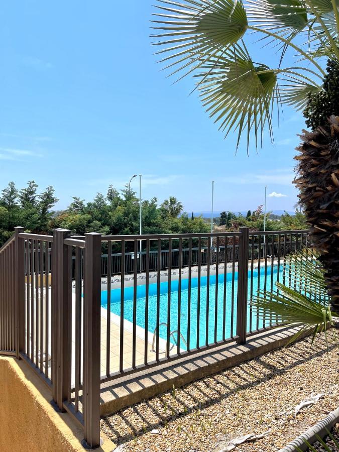 Appartement Vue Exceptionnelle แซ็งต์-ราฟาเอล ภายนอก รูปภาพ