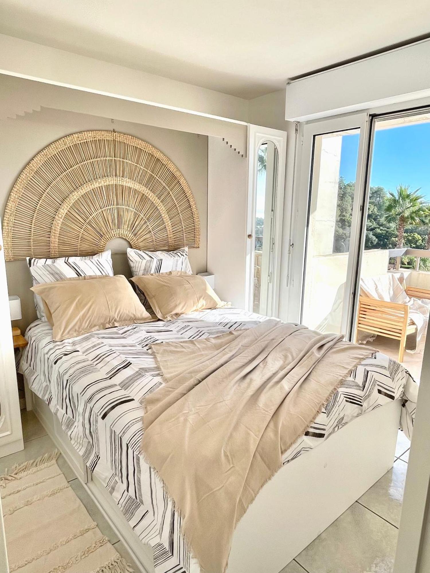 Appartement Vue Exceptionnelle แซ็งต์-ราฟาเอล ภายนอก รูปภาพ